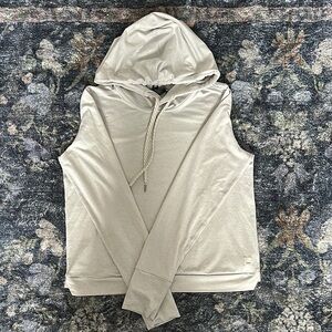 Vuori Halo Essential Hoodie